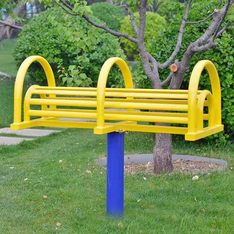 河南许昌金伙伴体育 健身车 二人转腰 平步机(图1) 河南许昌金伙伴体育 健身车 二人转腰 平步机(图1)