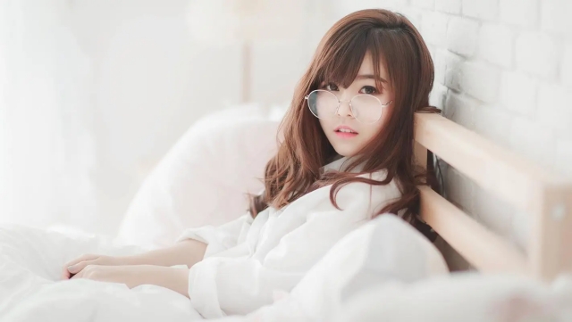 开元集团室内基本健身动作