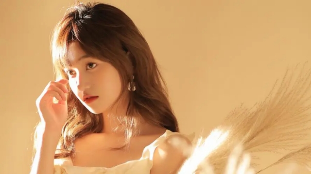 开元官网棕榈油甲酯塑胶跑道